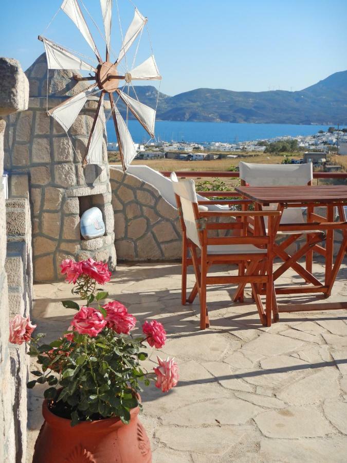 Christos Rooms Milos Adamantas Exterior photo