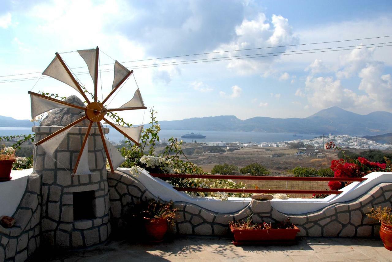 Christos Rooms Milos Adamantas Exterior photo